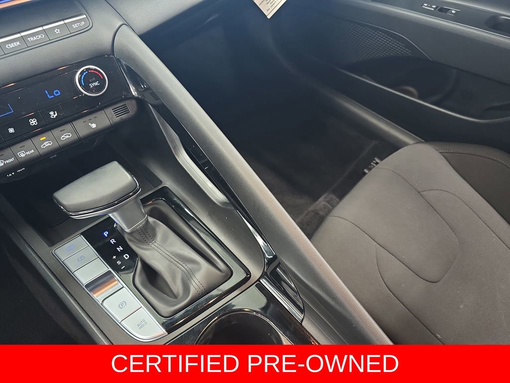 Certified 2025 Hyundai Elantra SEL w/ Cargo Package FWD image 25