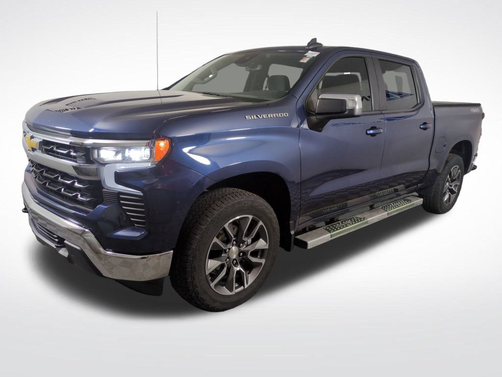 Used 2022 Chevrolet Silverado 1500 LT AWD/4WD image 1