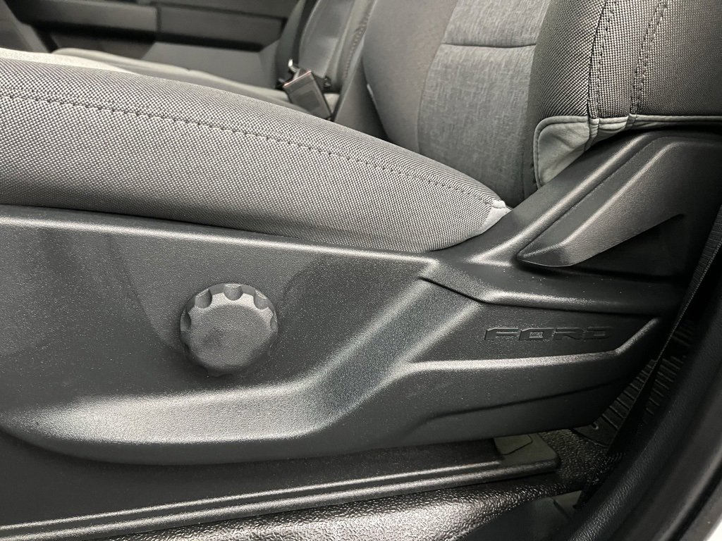 New 2026 Ford F350 XL w/ XL Chrome Package image 24