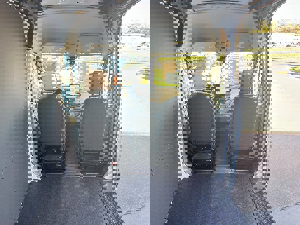 New 2026 Ford Transit 250 148 Medium Roof w/ Load Area Protection Package image 29