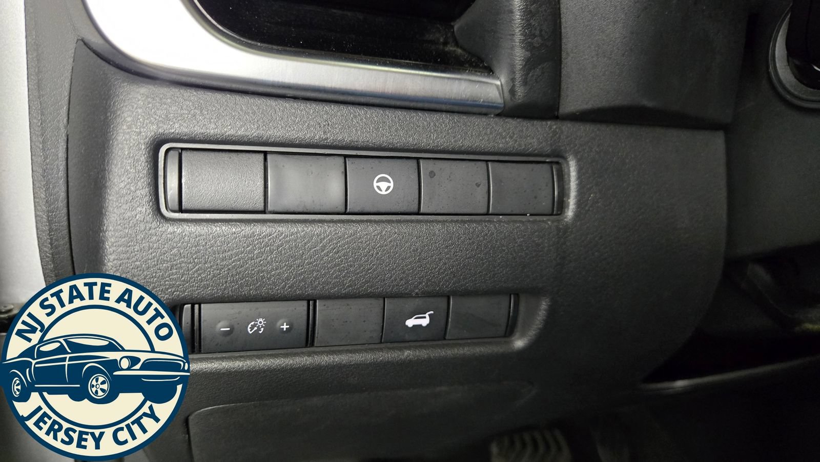 Used 2022 Nissan Rogue SL FWD image 23