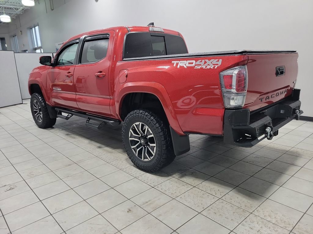 Used 2022 Toyota Tacoma TRD Sport image 14