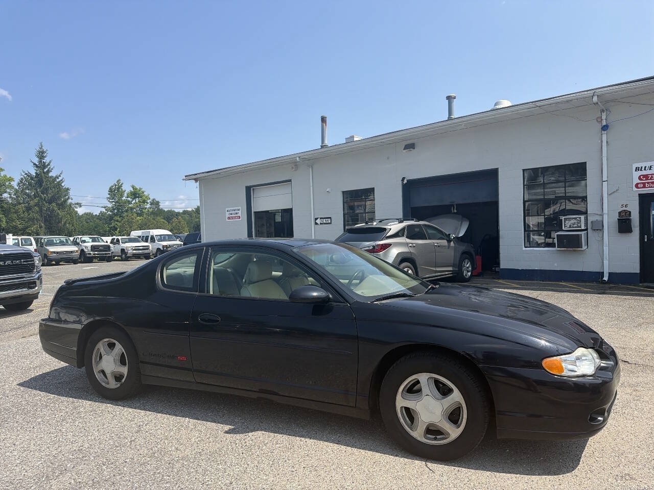 Used 2003 Chevrolet Monte Carlo SS w/ Preferred Equipment Group FWD image 6