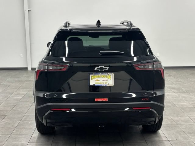 New 2027 Chevrolet Equinox RS w/ Convenience Package III FWD image 3
