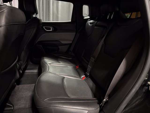 Used 2023 Jeep Compass Latitude AWD/4WD image 22