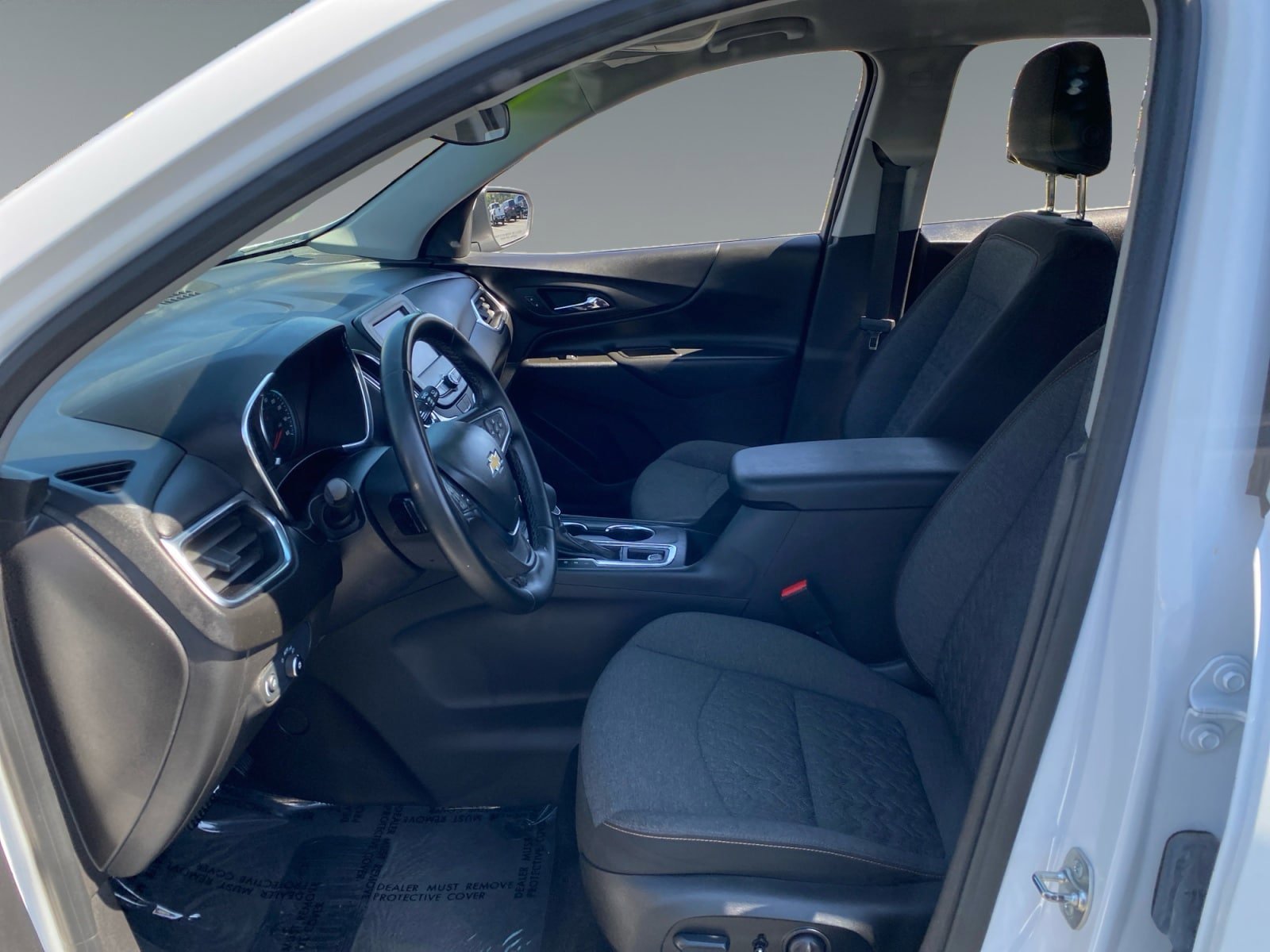 Used 2024 Chevrolet Equinox LT FWD image 9