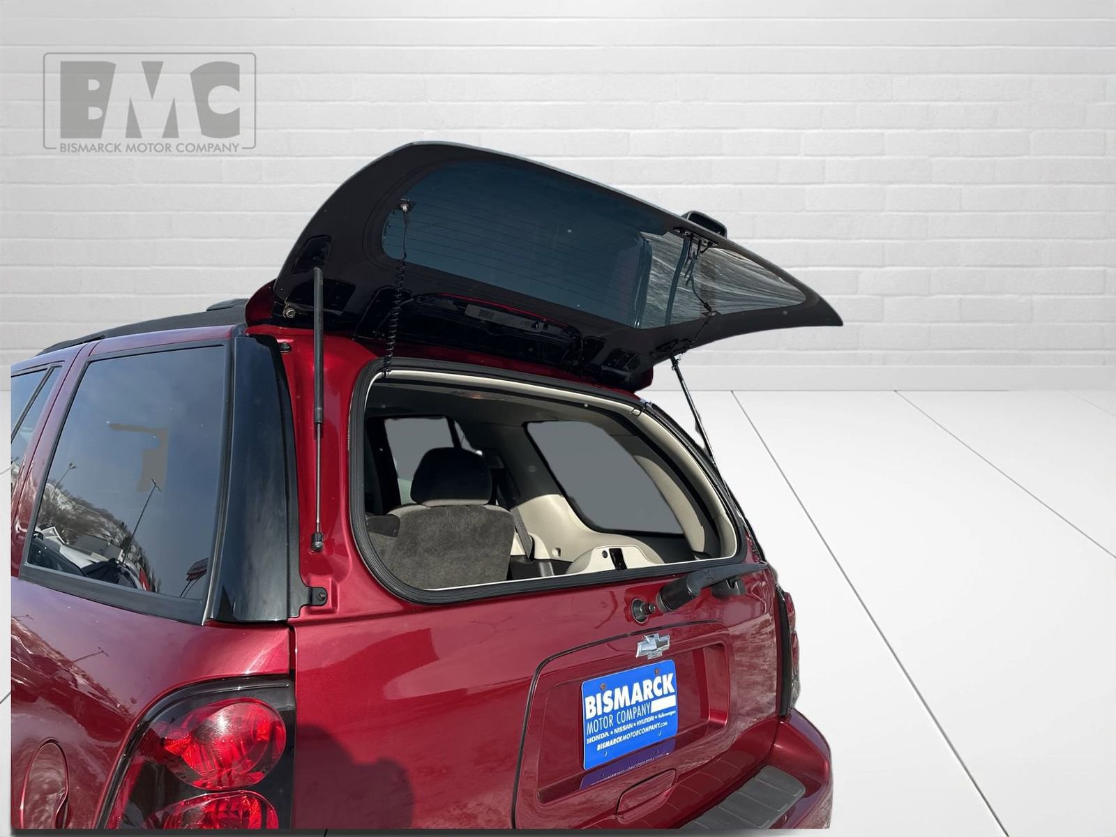 Used 2009 Chevrolet TrailBlazer LT w/ Sun And Sound Package image 29