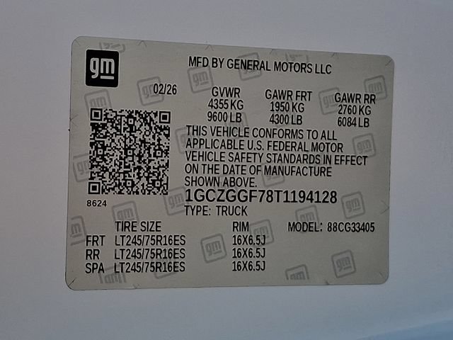 Used 2026 Chevrolet Express 3500 w/ Driver Convenience Package RWD image 30