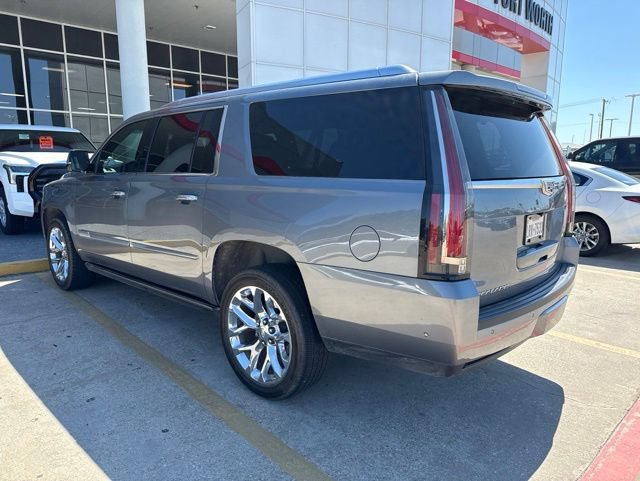 Used 2019 Cadillac Escalade ESV Platinum AWD/4WD image 6