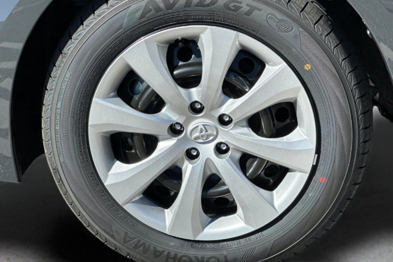 New 2027 Toyota Corolla LE FWD image 30
