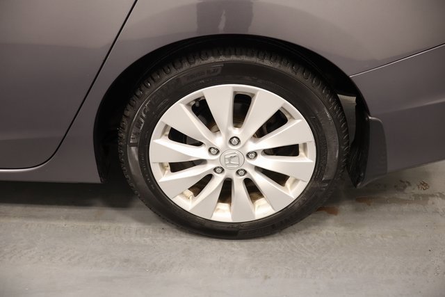 Used 2015 Honda Accord EX image 25