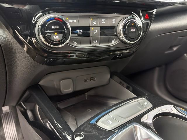 New 2026 Chevrolet Trax RS w/ Sunroof Package FWD image 19