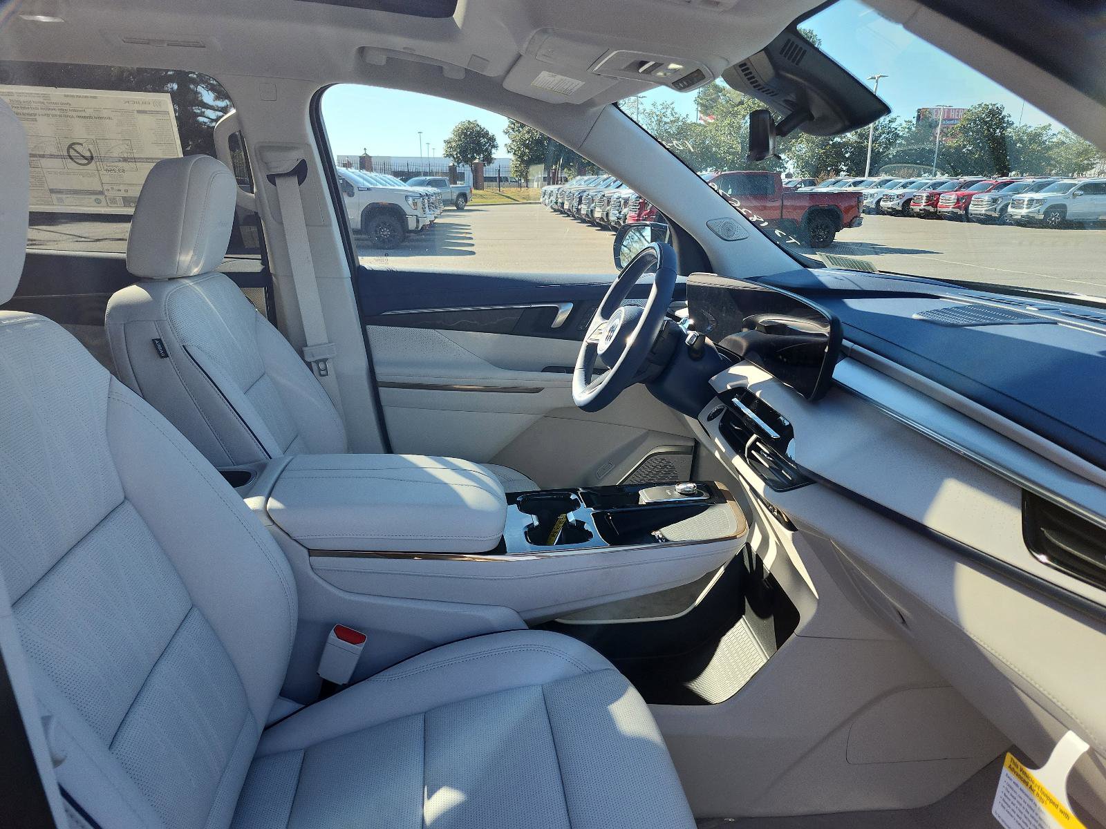 New 2026 Buick Enclave Avenir image 7