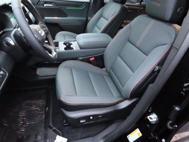 New 2026 GMC Acadia AT4 w/ Luxury Package AWD/4WD image 36