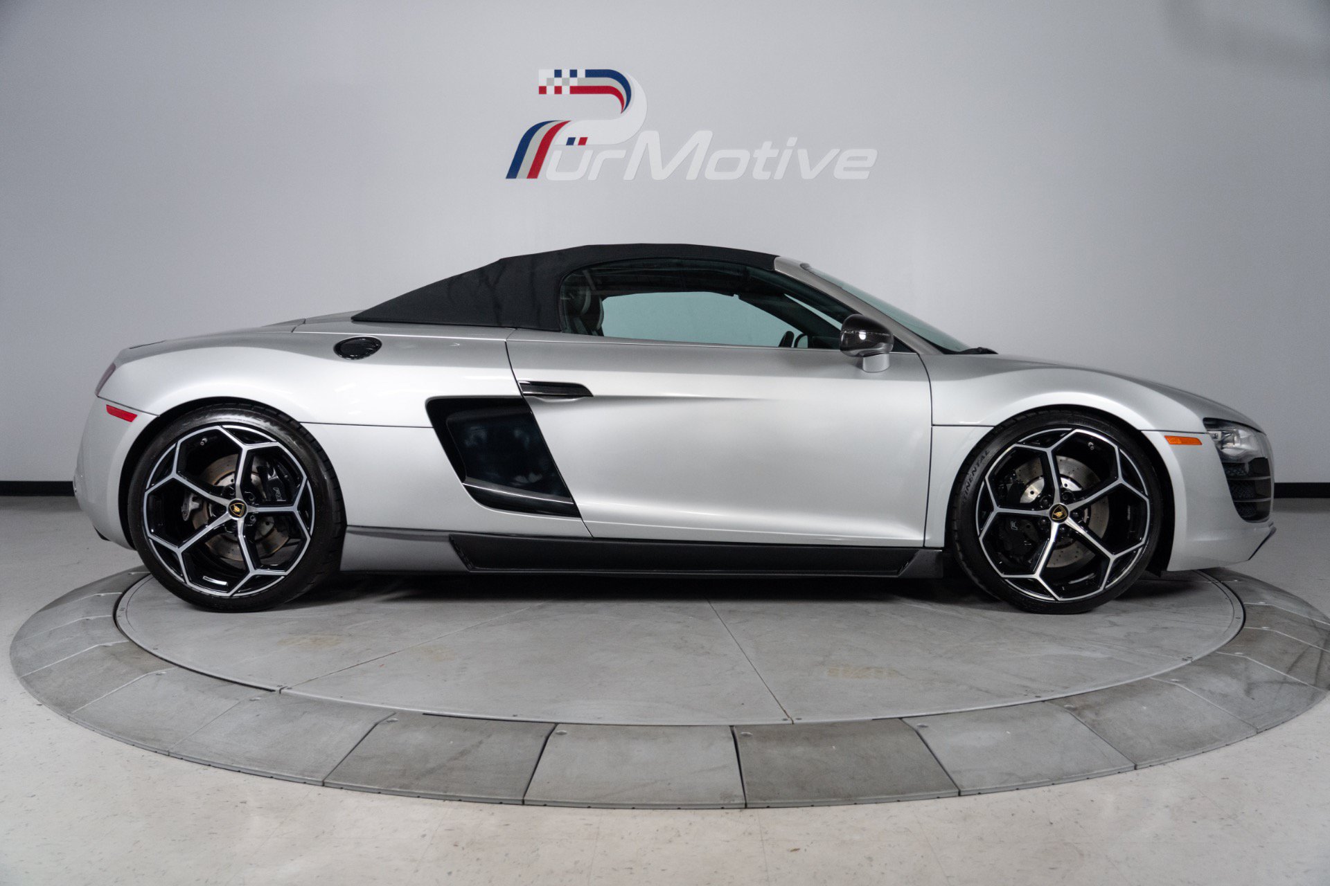Used 2012 Audi R8 V10 AWD/4WD image 30