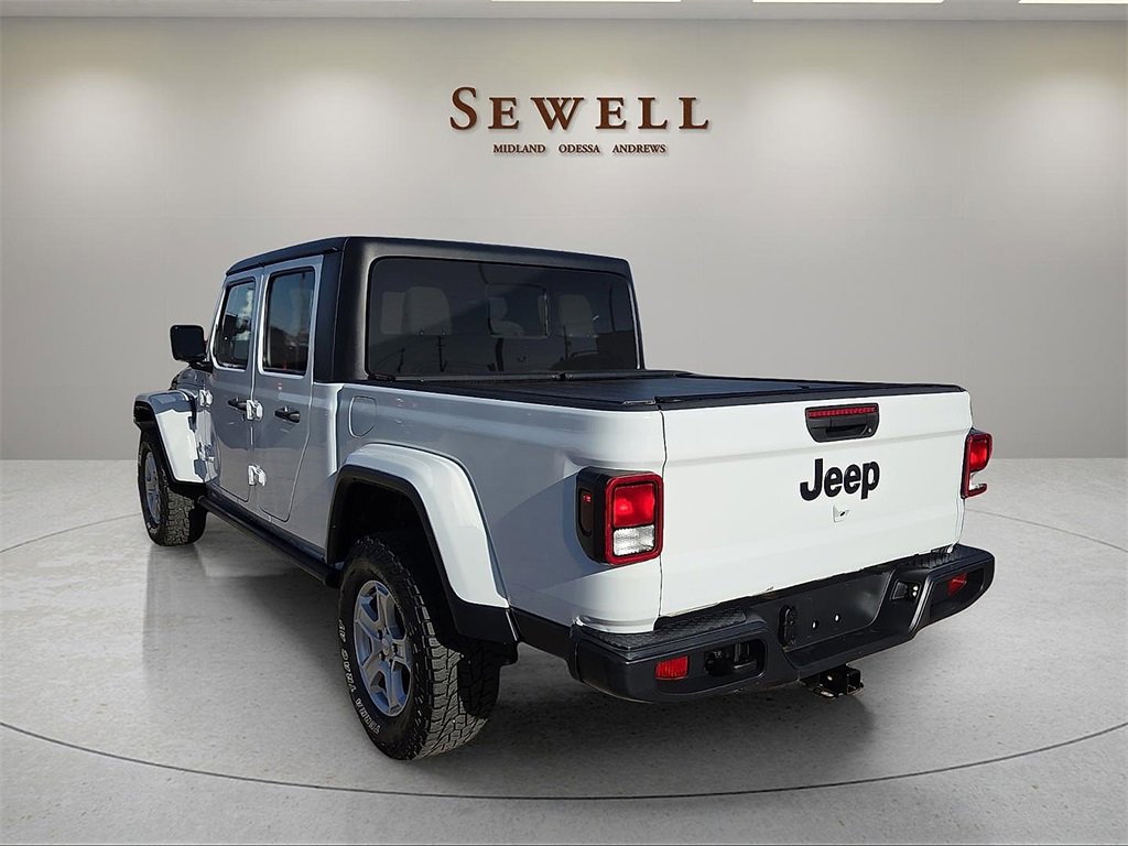 Used 2022 Jeep Gladiator Willys image 3