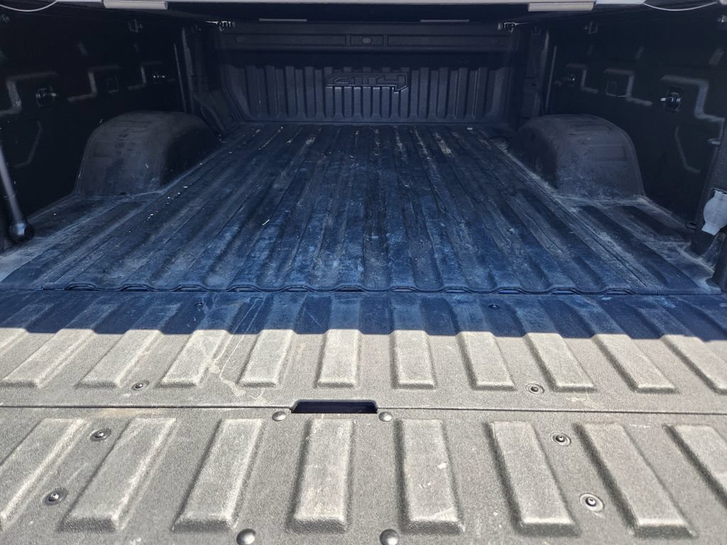 Used 2024 GMC Sierra 2500 AT4 w/ AT4 Premium Plus Package AWD/4WD image 10