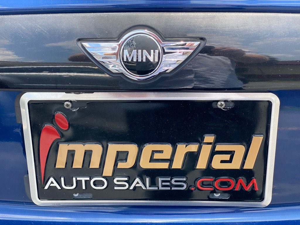 Used 2016 MINI Cooper 4-Door Hardtop image 10