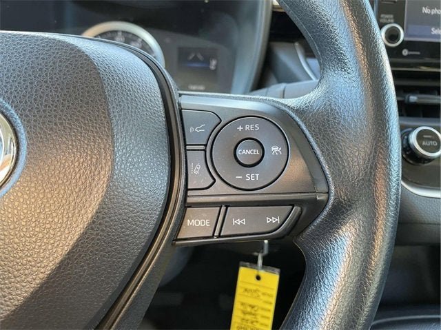 Used 2022 Toyota Corolla LE image 24