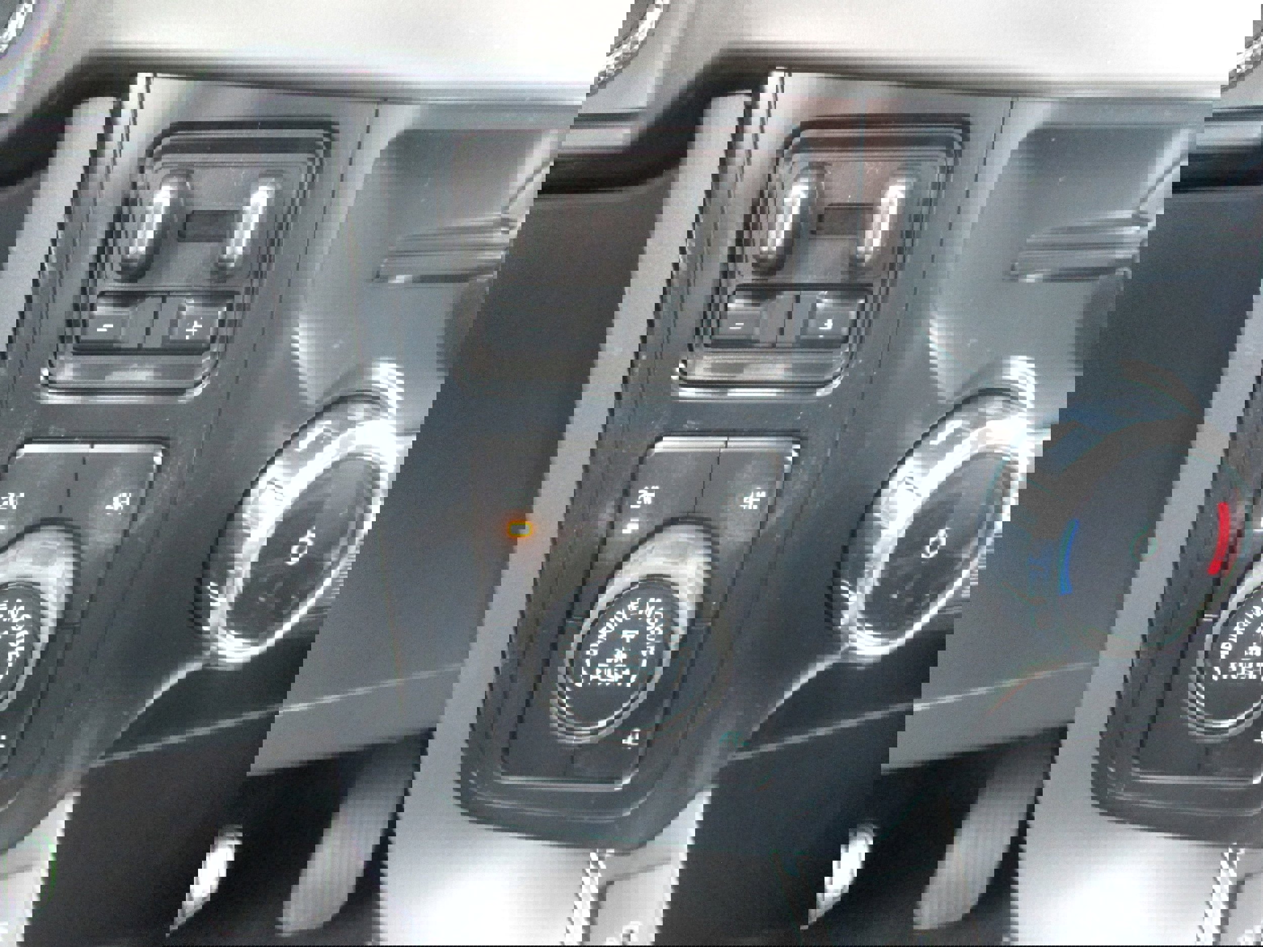 New 2026 Ford F150 XLT w/ Equipment Group 302A MID image 23