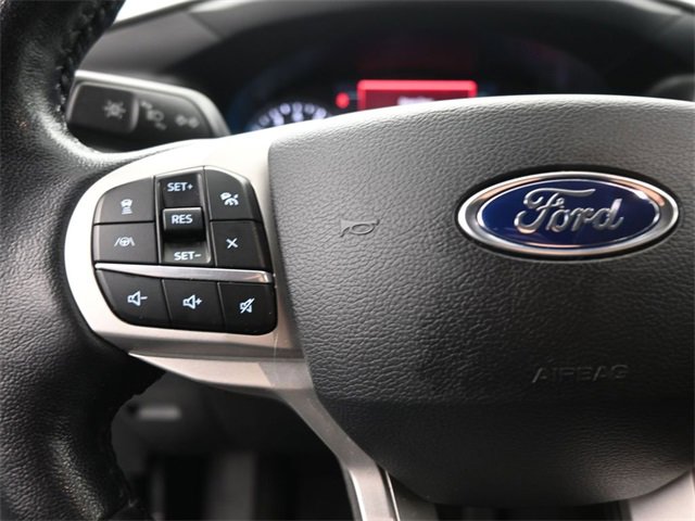 Used 2021 Ford Explorer Limited w/ Equipment Group 301A image 2