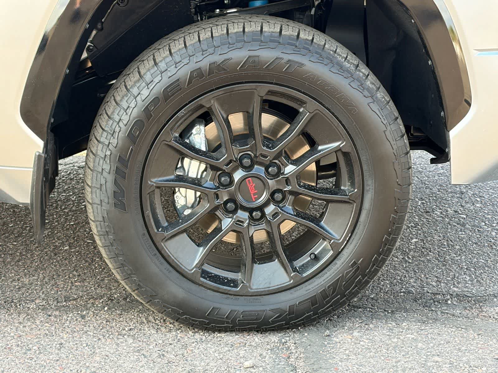 Certified 2026 Toyota Tundra Platinum w/ TRD Off-Road Package AWD/4WD image 10