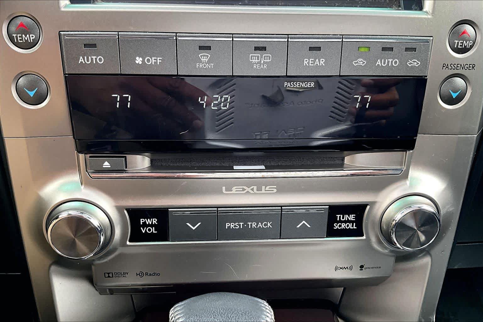 Used 2019 Lexus GX 460 Premium AWD/4WD image 35