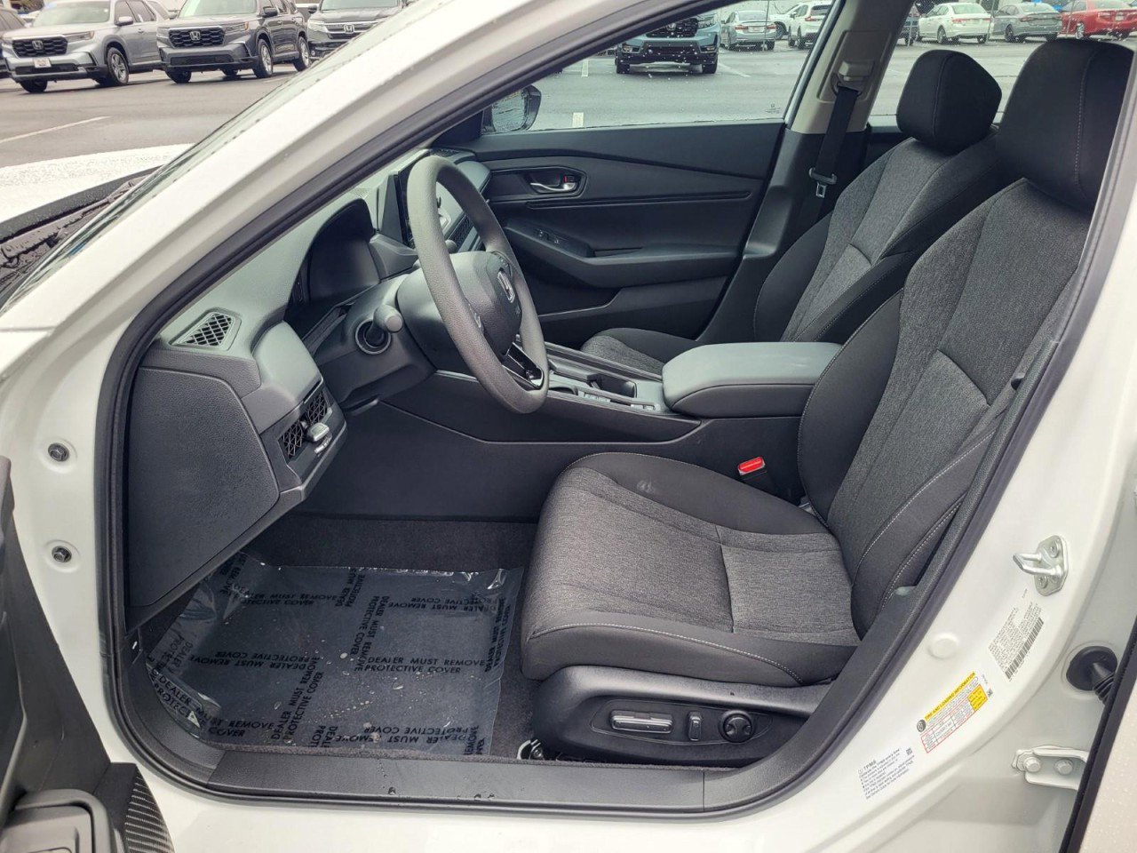 Certified 2025 Honda Accord SE image 11