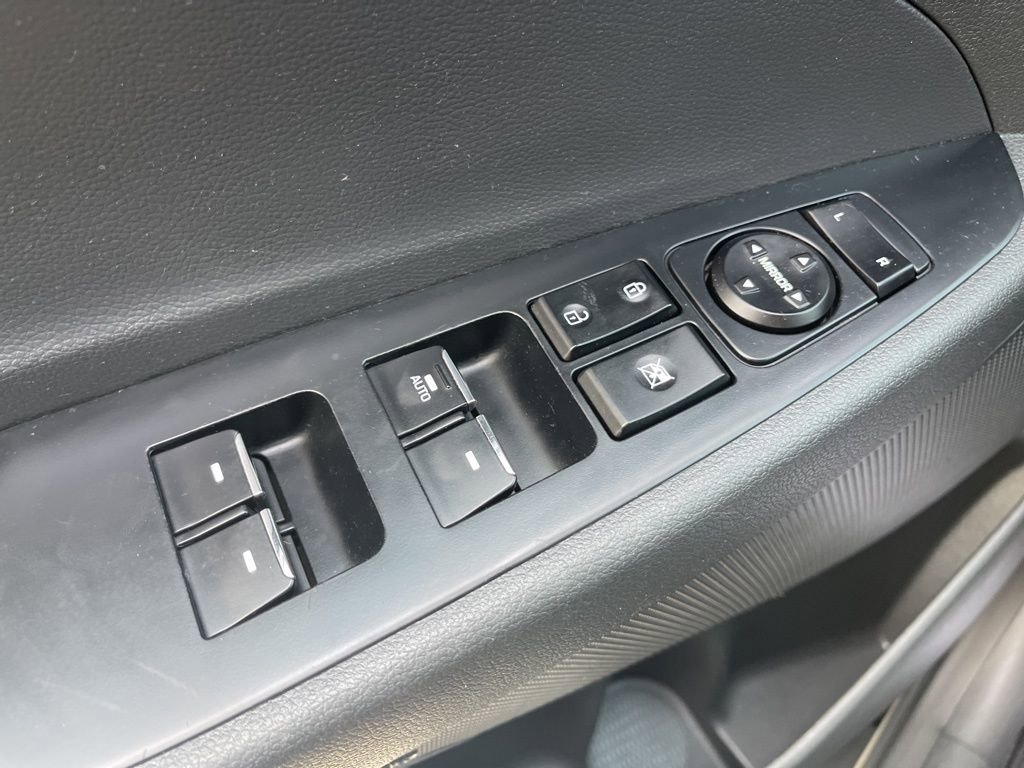 Used 2017 Hyundai Tucson Limited w/ Limited Ultimate Package 03 image 33