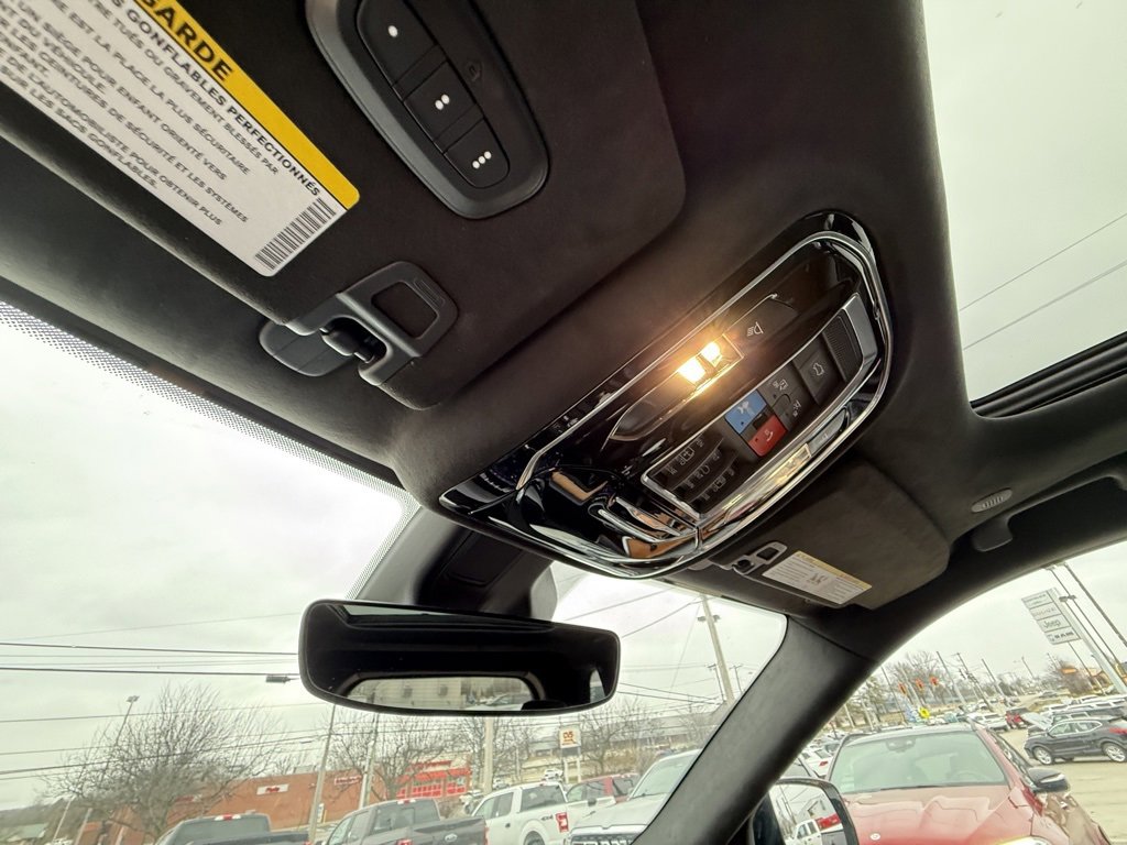 Used 2022 Jeep Grand Cherokee Summit image 22