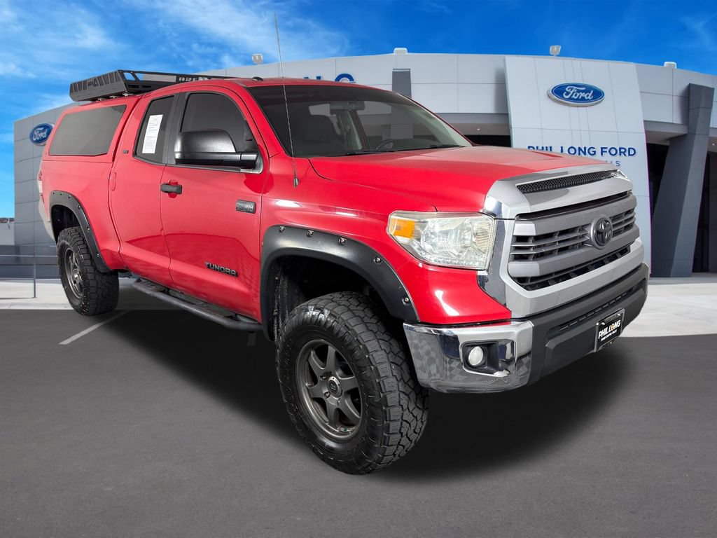Used 2014 Toyota Tundra SR5 AWD/4WD image 7