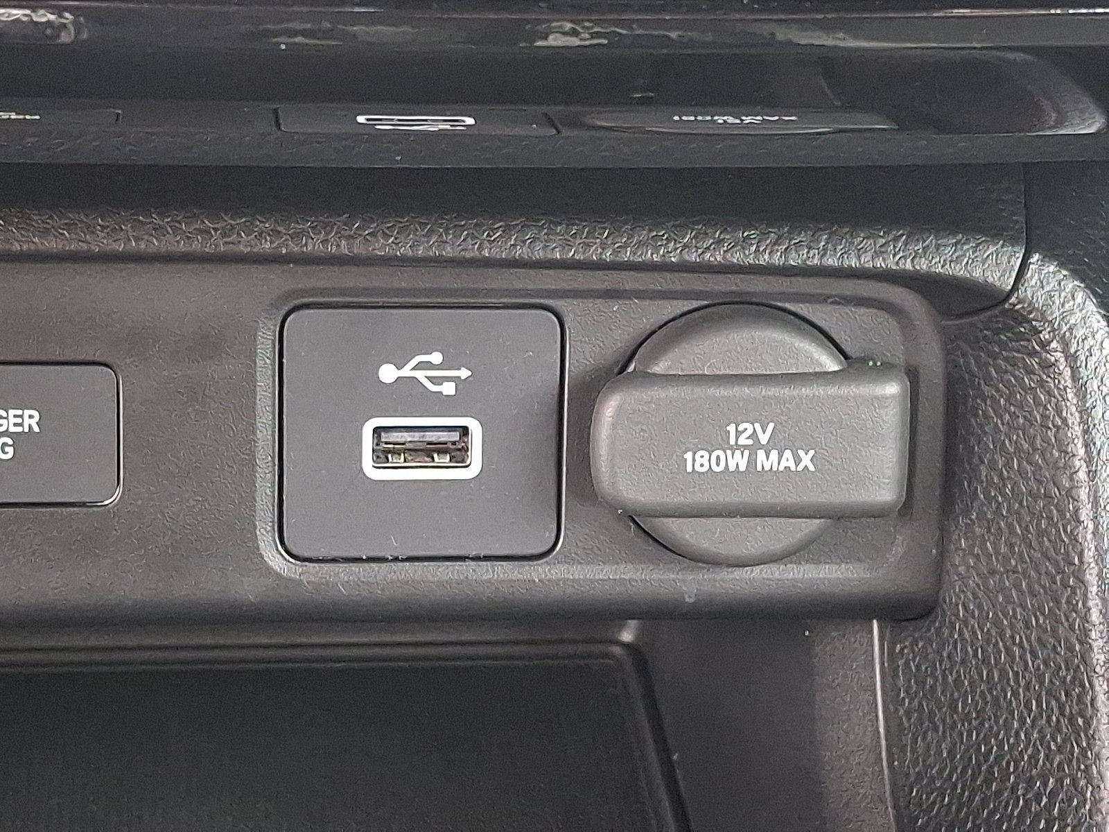 Used 2023 Honda Civic Sport image 25