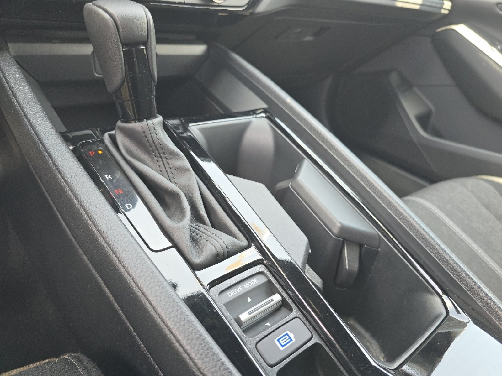 Used 2024 Honda Accord Sport image 36