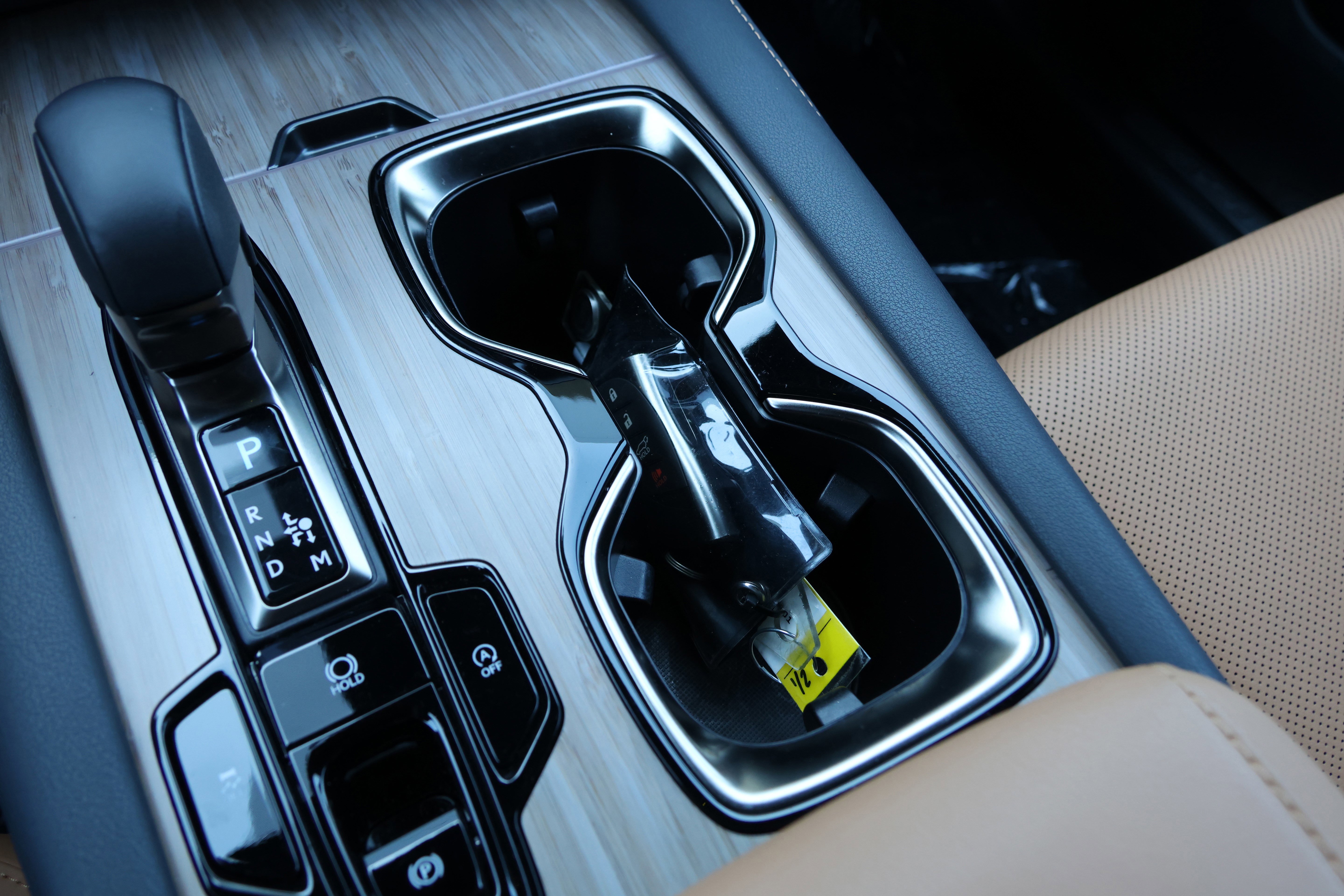 Used 2025 Lexus RX 350 Premium w/ Accessory Package (Z1) image 30