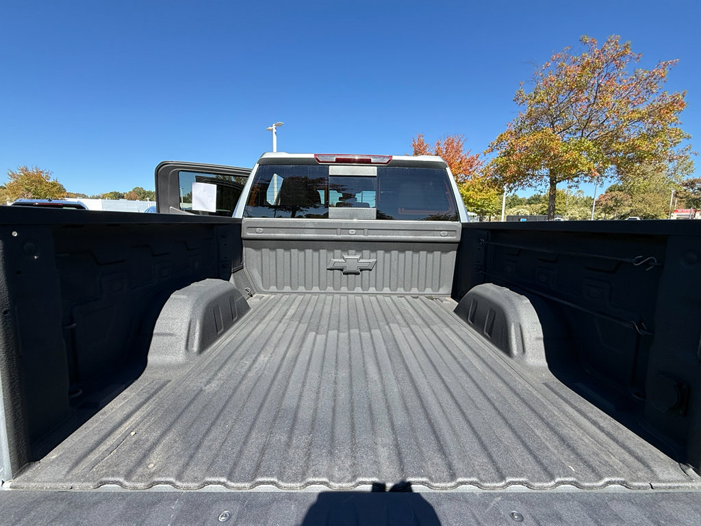 Used 2024 Chevrolet Silverado 1500 LT Trail Boss w/ Convenience Package II image 31