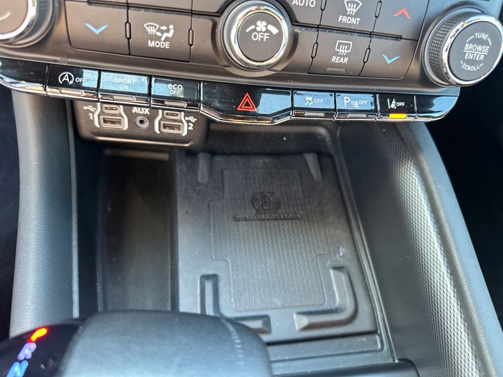 Used 2024 Dodge Durango GT RWD image 28