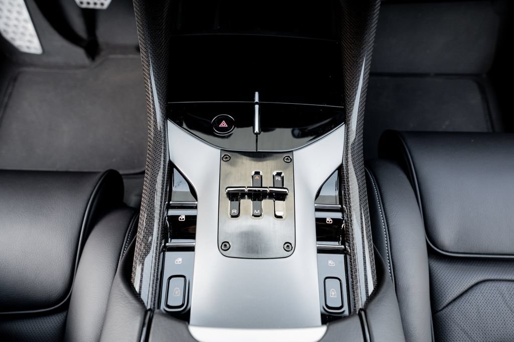 Used 2023 Ferrari Purosangue AWD/4WD image 39