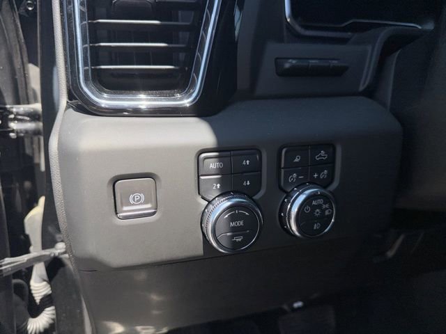 Used 2024 GMC Sierra 2500 Denali Ultimate AWD/4WD image 38