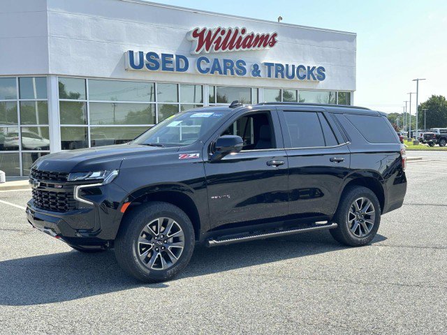 Certified 2023 Chevrolet Tahoe Z71 w/ Luxury Package image 1