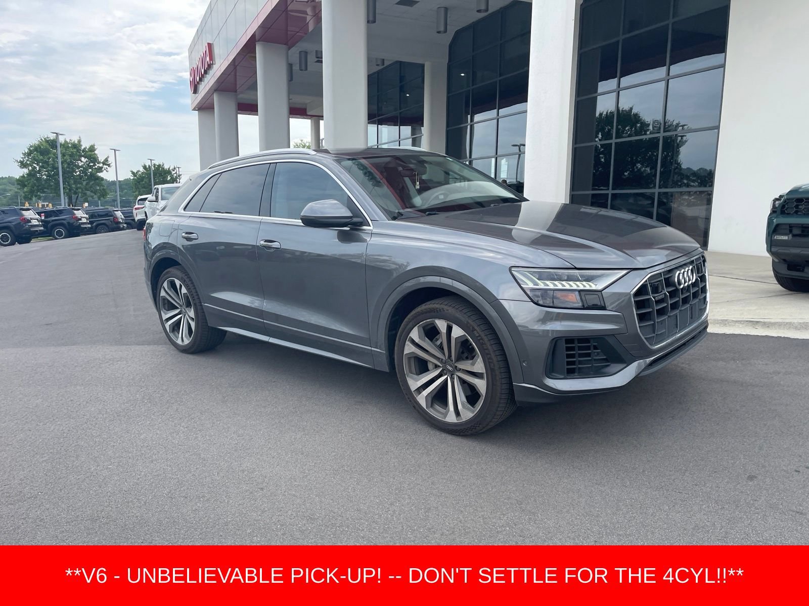 Used 2021 Audi Q8 Premium Plus w/ Premium Plus Package AWD/4WD image 4
