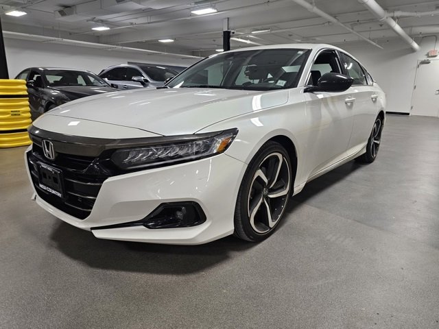 Used 2022 Honda Accord Sport image 5