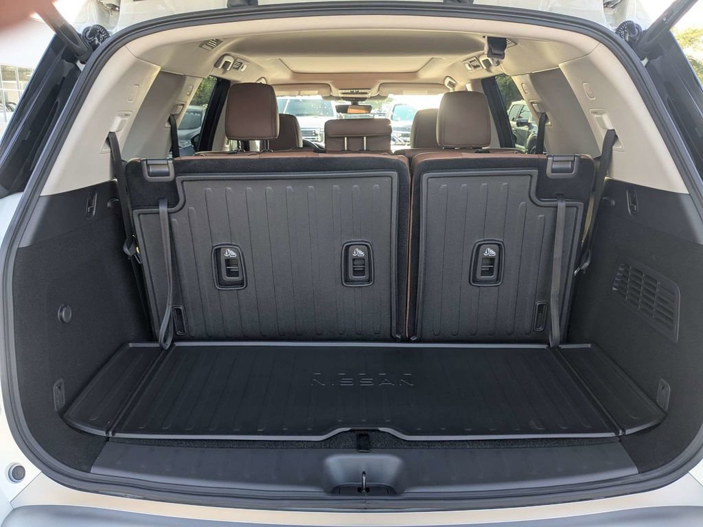 Used 2024 Nissan Pathfinder Platinum w/ Cargo Package FWD image 13