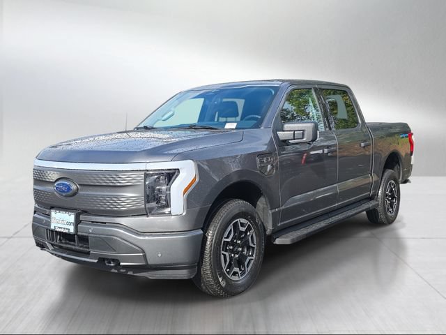 Used 2023 Ford F150 Lightning XLT AWD/4WD image 7