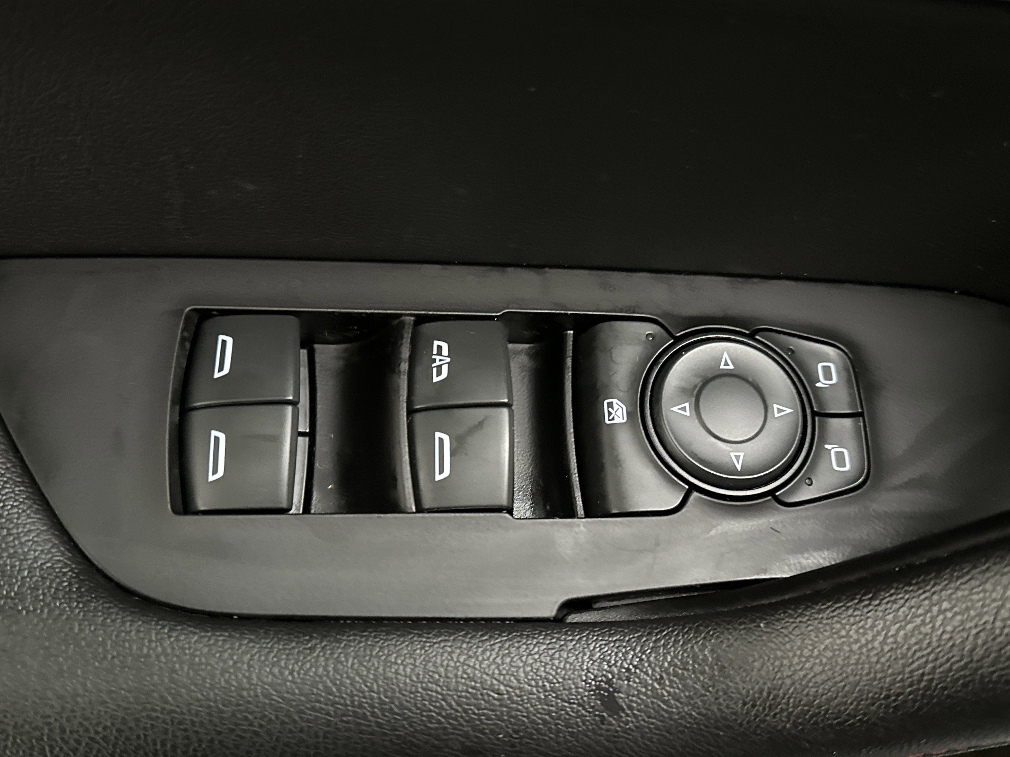 Used 2021 Chevrolet Blazer RS w/ Enhanced Convenience Package AWD/4WD image 21