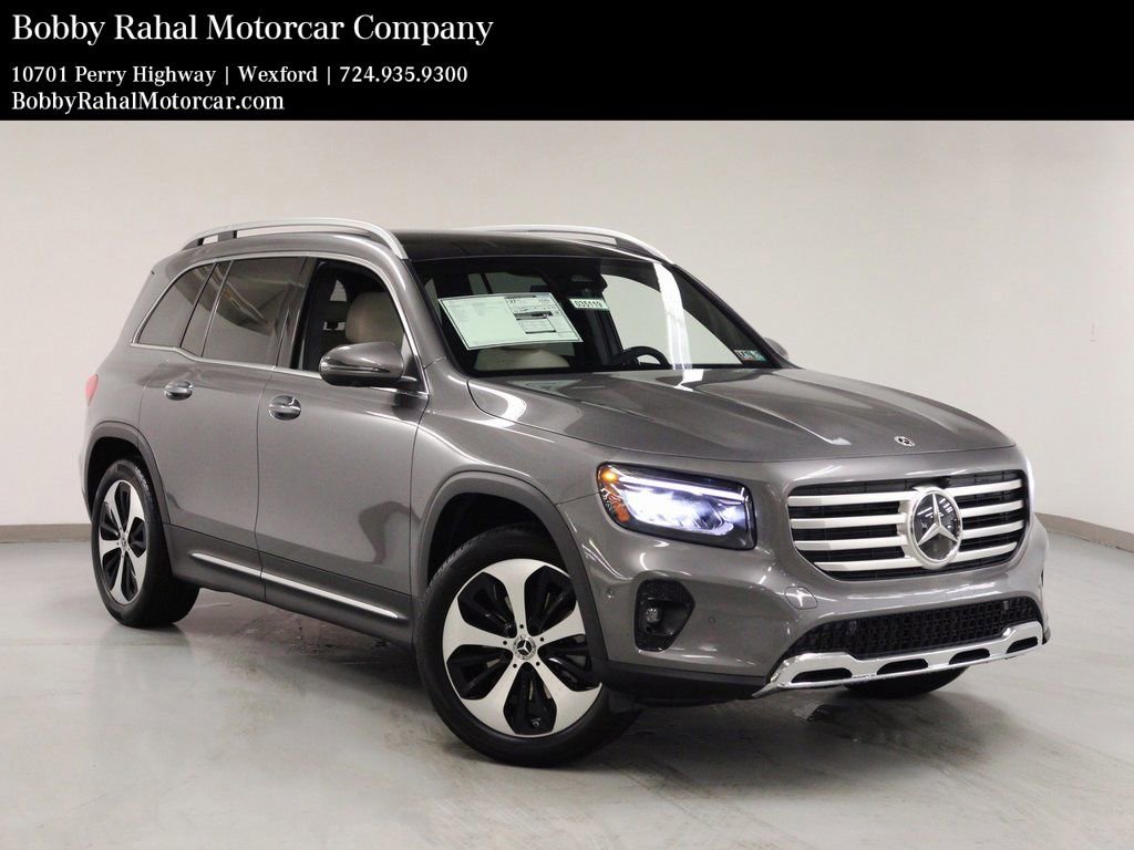 New 2026 Mercedes-Benz GLB 250 4MATIC image 1