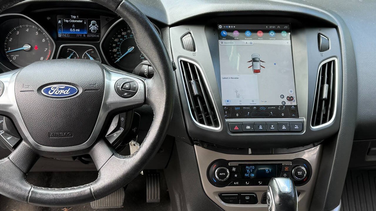 Used 2012 Ford Focus SEL FWD image 16