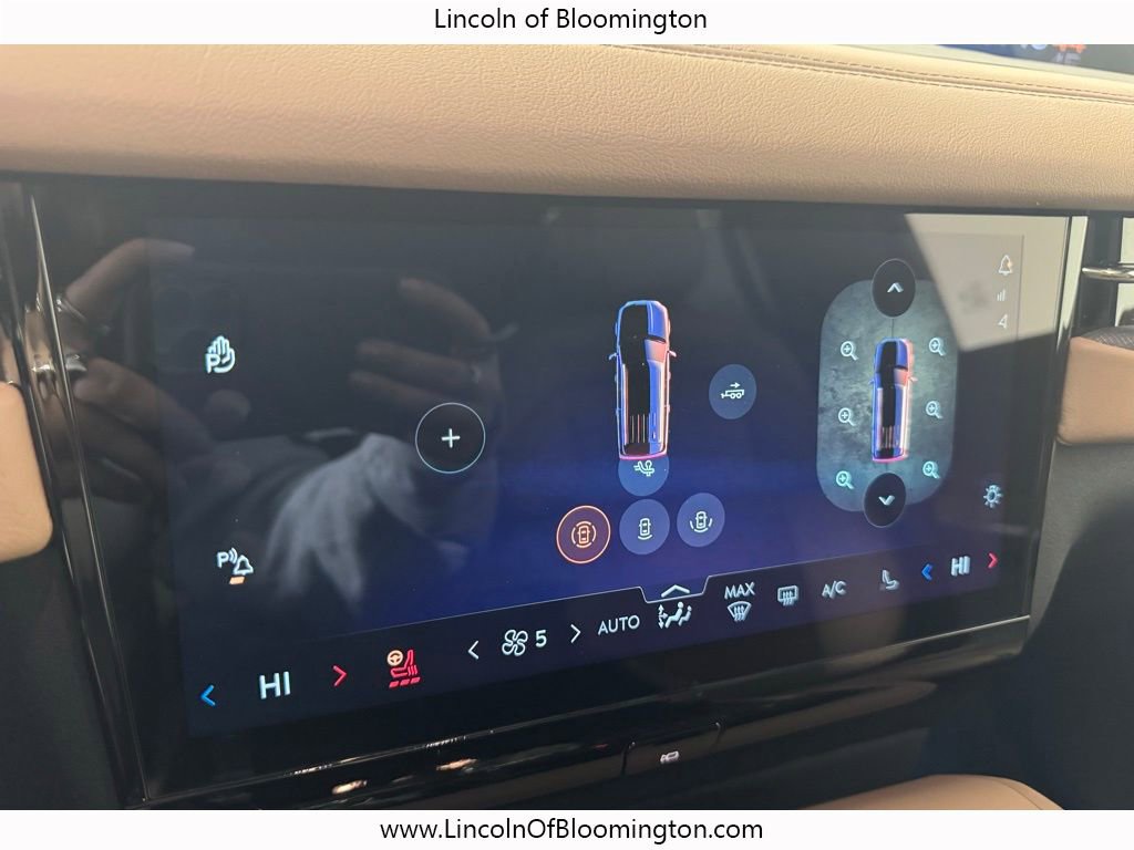 New 2026 Lincoln Navigator L Black Label AWD/4WD image 61