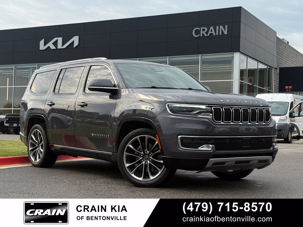 Used 2022 Jeep Wagoneer Series III w/ Premium Group I AWD/4WD image 1