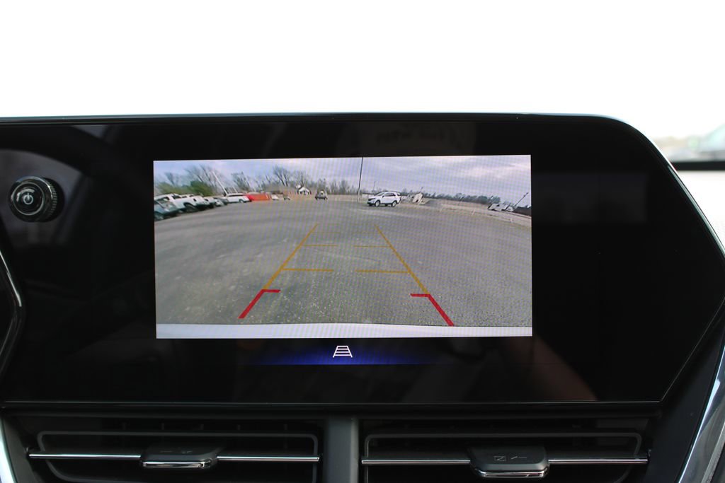 Used 2025 Chevrolet Trax LT w/ LT Convenience Package image 48