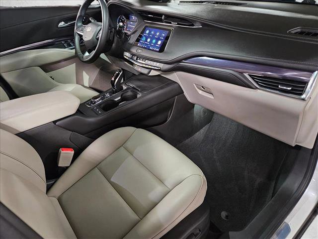 Used 2022 Cadillac XT4 Luxury image 20